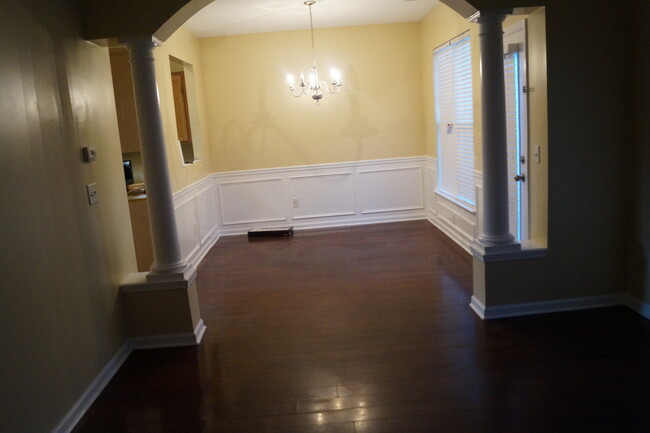 Dining area - 3506 Clear Creek Xing NW