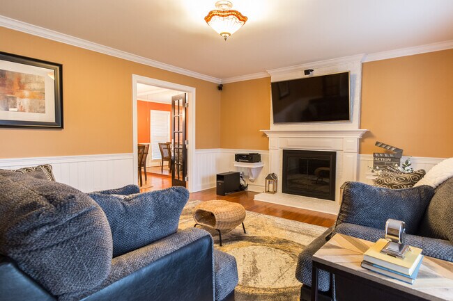 Foto del edificio - 2216 Katherine Kiker Rd