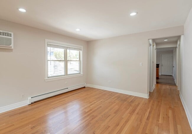 Foto del edificio - 2207 N 74th Ct