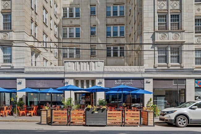 Foto del interior - New King Edward