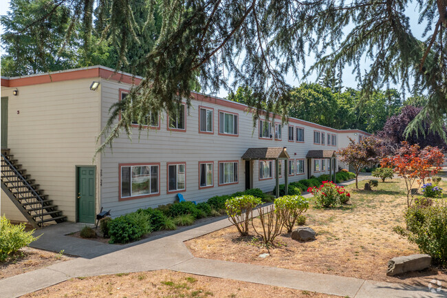 Exterior - Halsey Street Arms Apartments