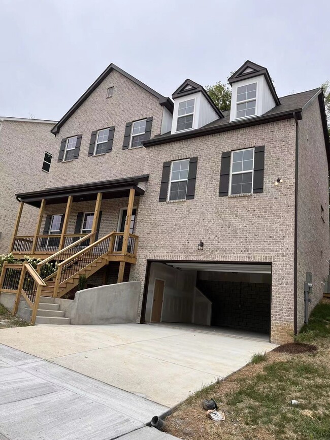 Building Photo - 268 Blackpool Dr