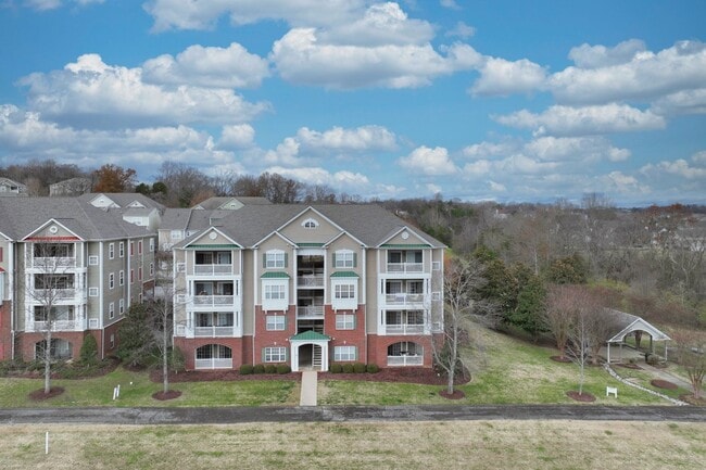 Building Photo - **PRISTINE GARDEN-LEVEL CONDO ON THE FIRST LEVEL NEAR PAVILION AND COMMUNITY GREEN SPACE**