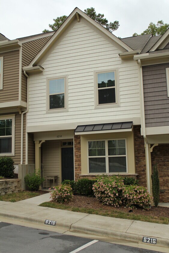 End Street Unit, two reservered car spaces in front - 6216 Pesta Ct