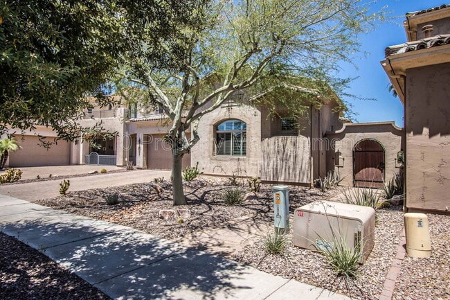 Building Photo - 14590 W Hidden Terrace Loop