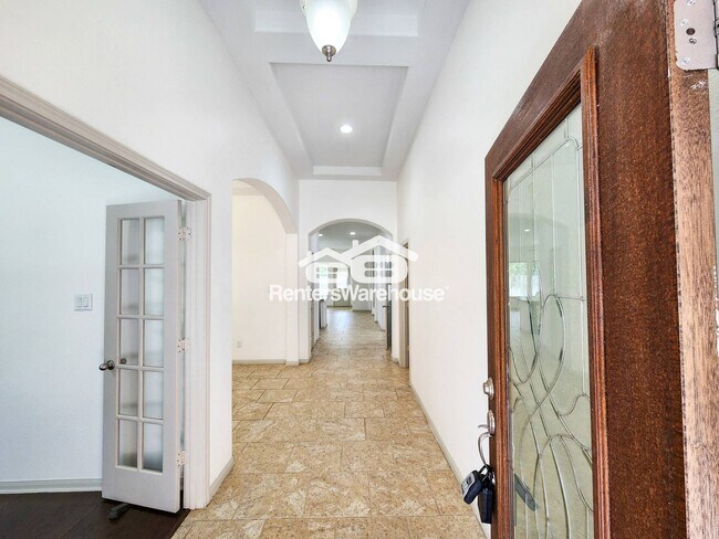 Foto del edificio - 4515 Greenleaf Dr