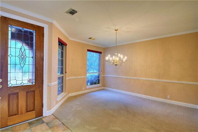 Foto del edificio - 8217 Endeavor Cir