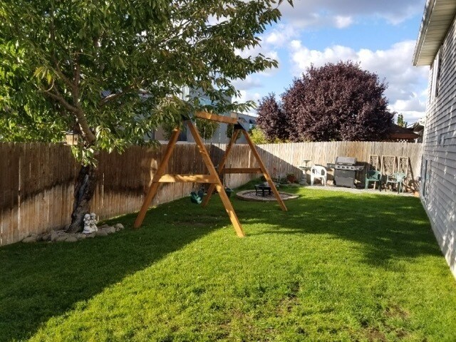 Foto del edificio - 4 bed 2 bath near Kootenai Fairgrounds