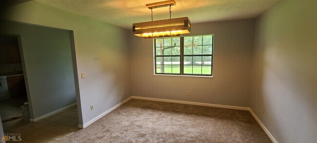 Building Photo - 4866-4842 GA-42