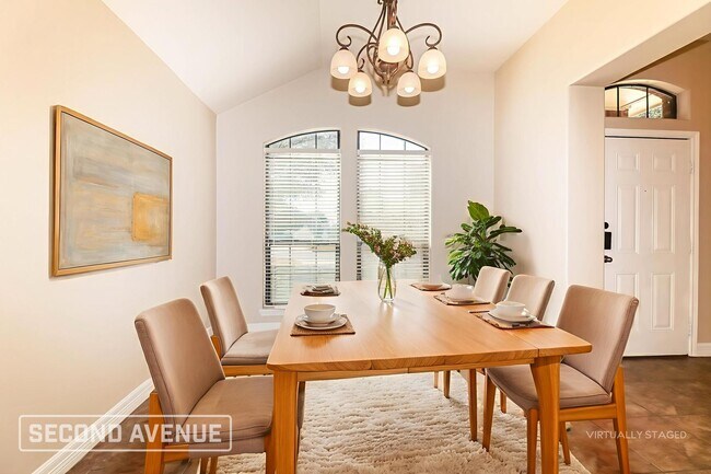 Foto del edificio - 6638 Cousteau Ln