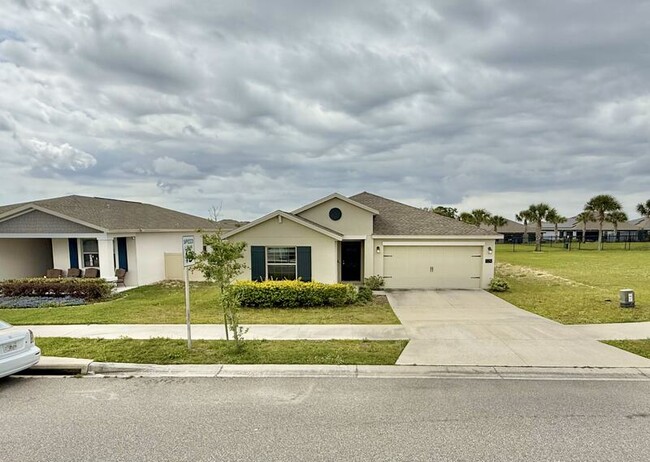 Building Photo - 129 Bergamot Lp