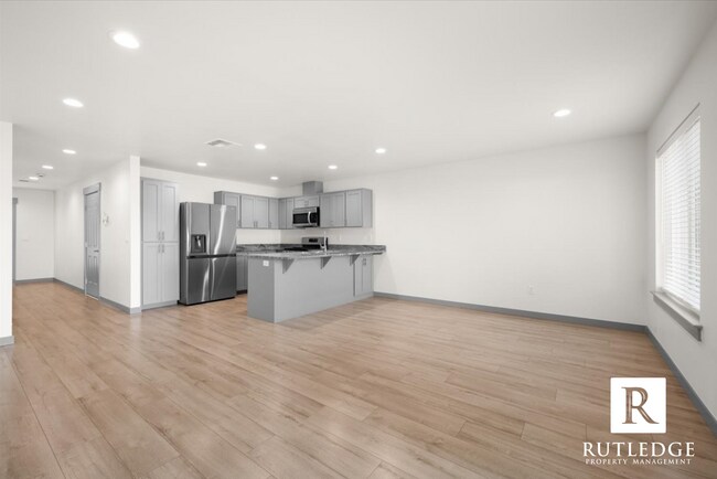 Building Photo - Gorgeous! Brand New 3 Bedroom Townhome in ...