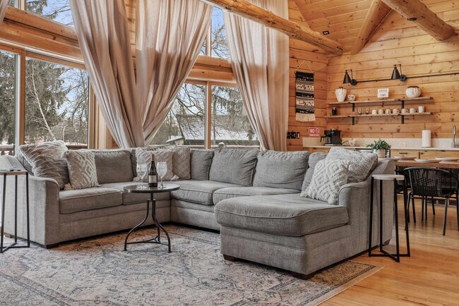 Foto del edificio - S3925 County Hwy BD