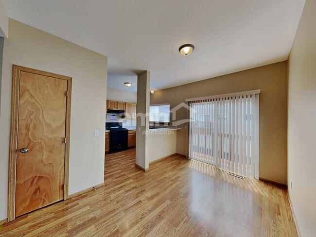 Building Photo - 1817 Grandview Pl