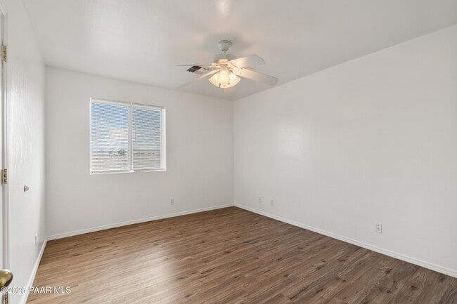 Building Photo - 24351 N Diamond Head Ave