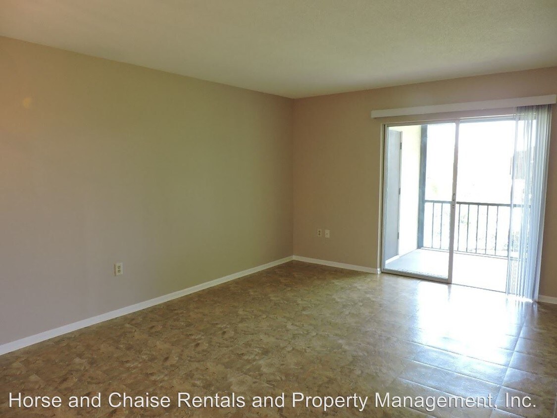 102 Capri Isles Blvd Unit 306, Venice, FL 34292 Condo for Rent in