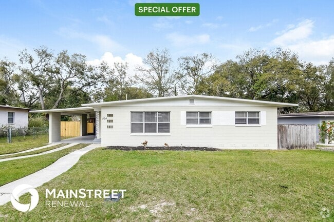 Building Photo - 504 Hillside Dr