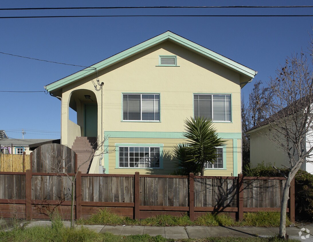 Foto del edificio - 1186-1192 Ocean Ave