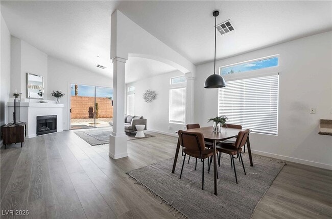 Foto del edificio - 2306 Reading Hills Ave