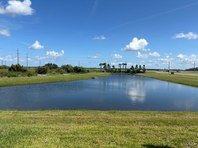 Foto del edificio - 6318 Whetstone Ct