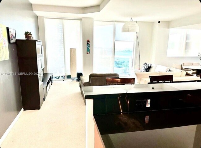 Foto del edificio - 253 NE 2nd St