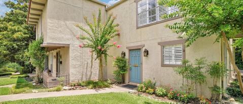 Foto del edificio - 3611 Las Colinas Dr
