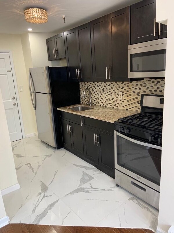 Building Photo - 131 Beach 122nd St