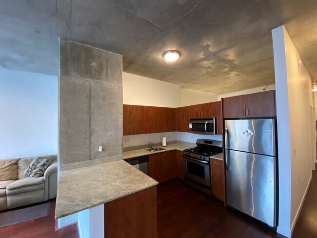 Foto del edificio - 235 W Van Buren St