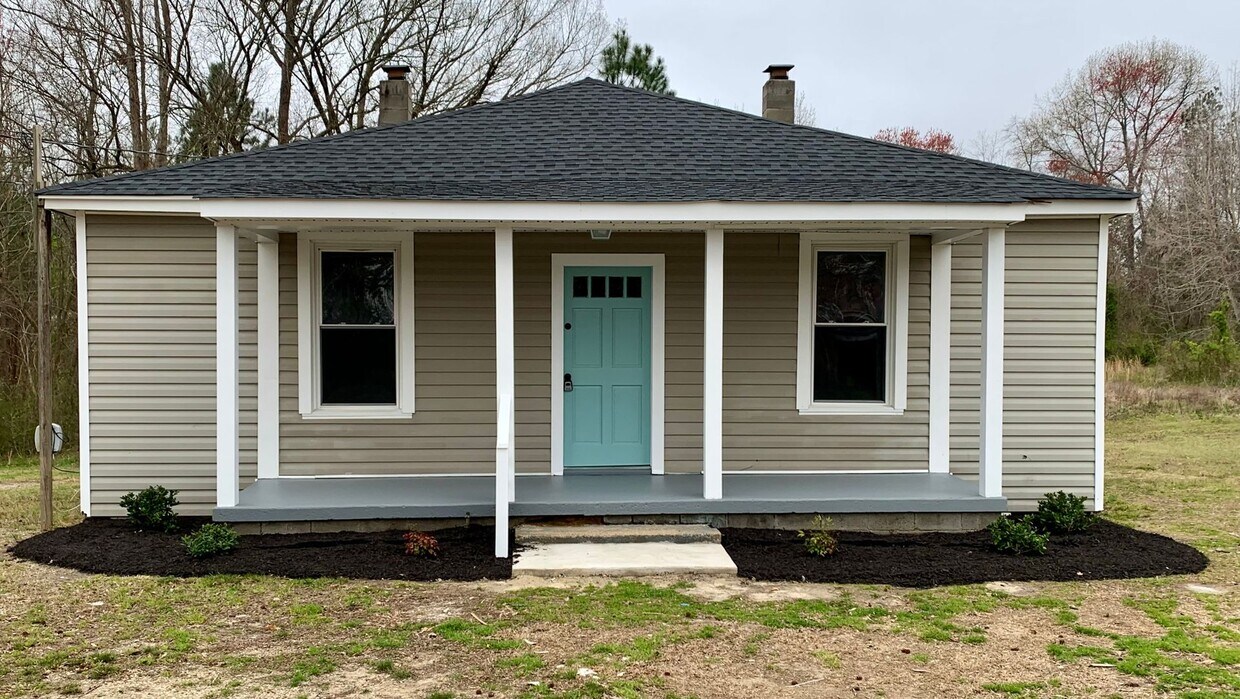 16700 Harrowgate Rd, South Chesterfield, VA 23834 House Rental in