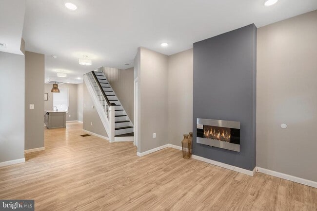 Foto del edificio - 945 Ashburton St