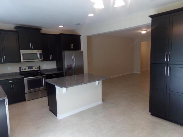 Building Photo - 3 bedroom in St Johns FL 32259