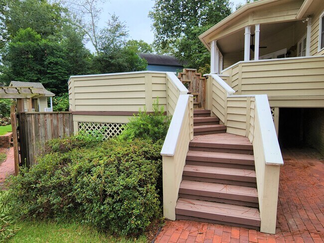 Building Photo - 341 Longleaf Ct