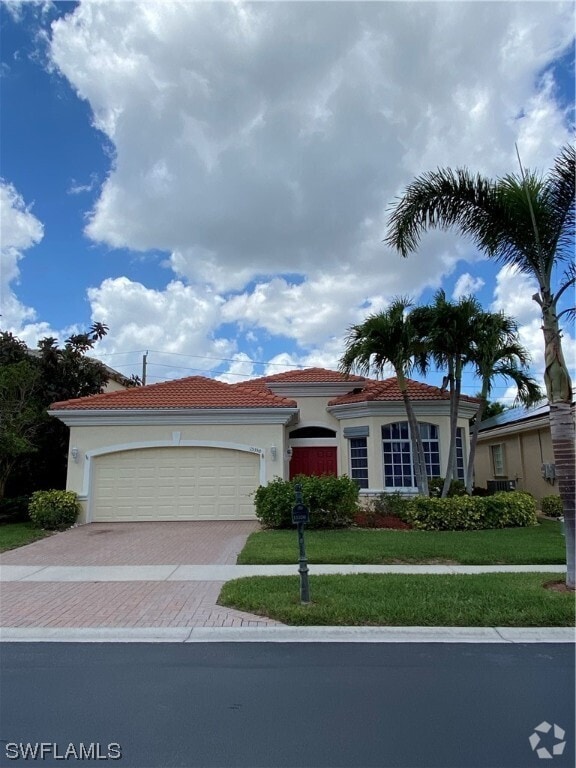 Pebble Beach at Laguna Lakes Houses under 3,000 Fort Myers, FL 1