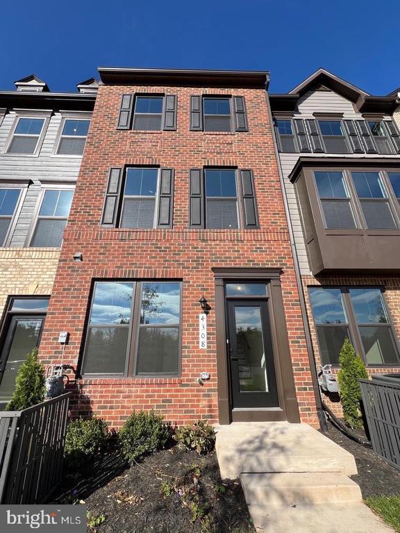 Building Photo - 4308 Ellipse Ter