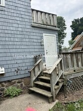 Building Photo - 1109 N State St