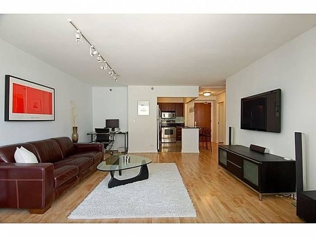 Foto del edificio - 401 E Ontario St