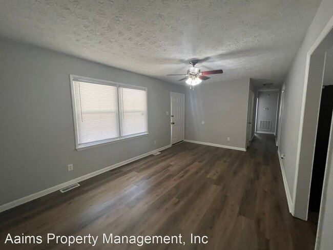 Building Photo - 3 br, 2 bath House - 2910 Midland Court
