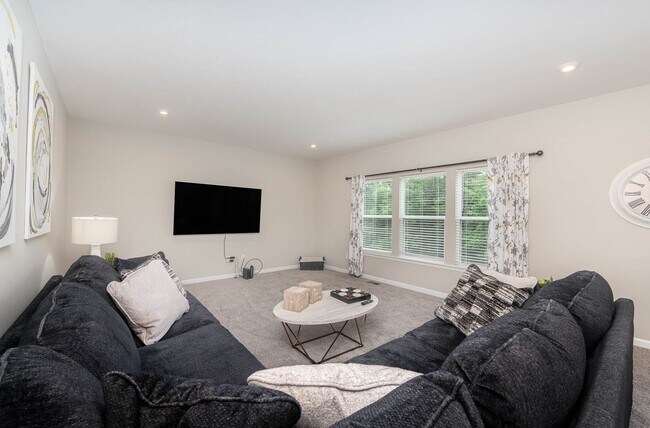 Foto del edificio - Fully furnished brand new construction. Lu...