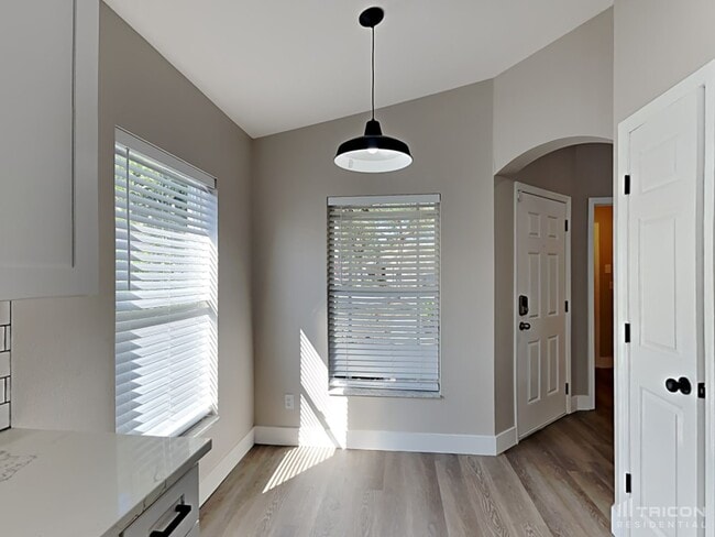 Building Photo - 11217 Summer Star Dr