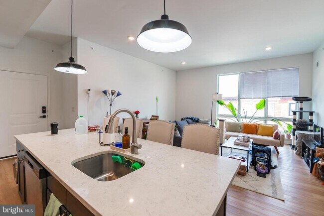 Foto del edificio - 1630 N 20th St