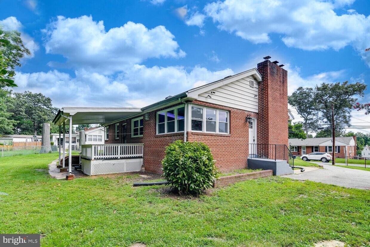 3727 Portal Ave, Temple Hills, MD 20748 House Rental in Temple Hills