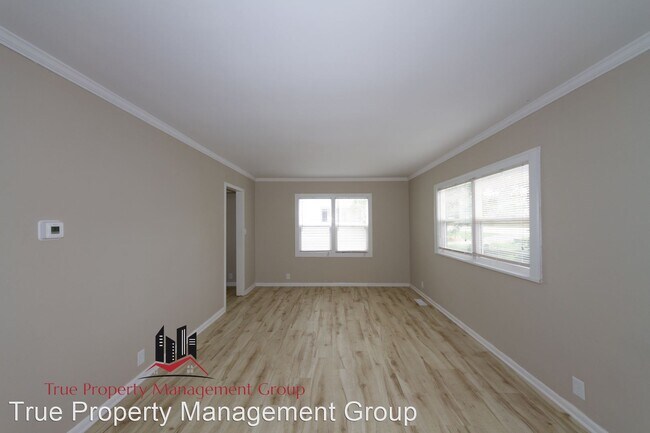 Foto del edificio - 3 br, 1 bath House - 3217 E 46th St