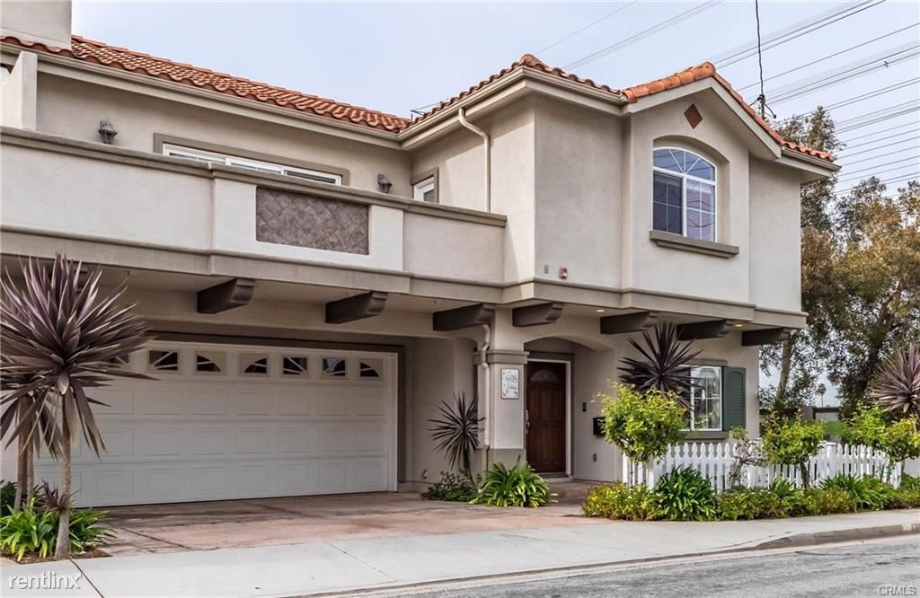 4 br, 3 bath Townhome 1605 Perkins Ln Townhome Rentals in Redondo