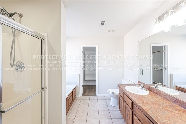 Building Photo - 741 Harvest St