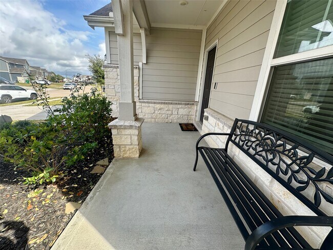 Foto del edificio - 17902 Sunny Savanna Dr