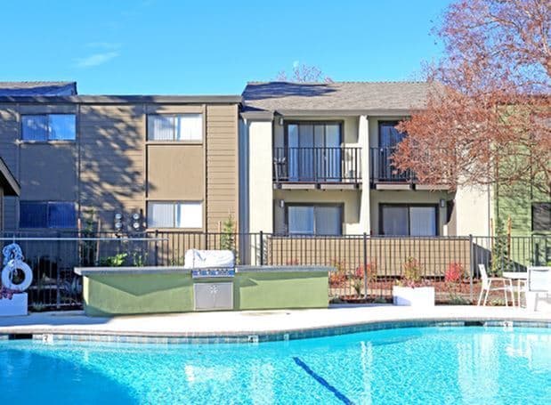 Building Photo - Riverside Villas