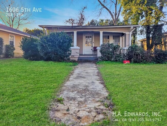 Photo - 1606 5th Ave House