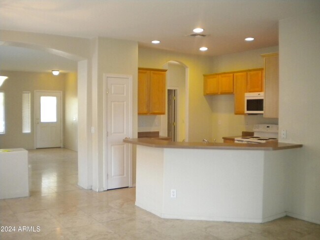 Building Photo - 12618 W Redondo Dr