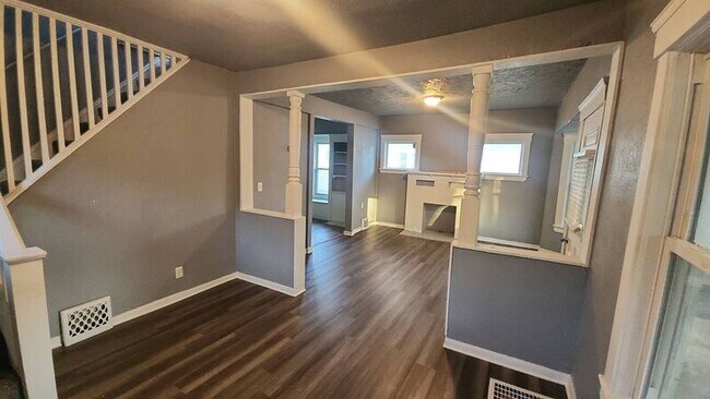 Foto del edificio - 3206 E 135th St