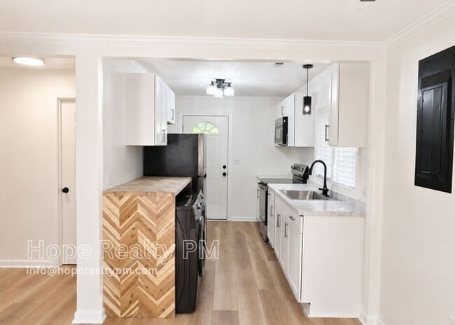 Foto del edificio - 754 Meade St